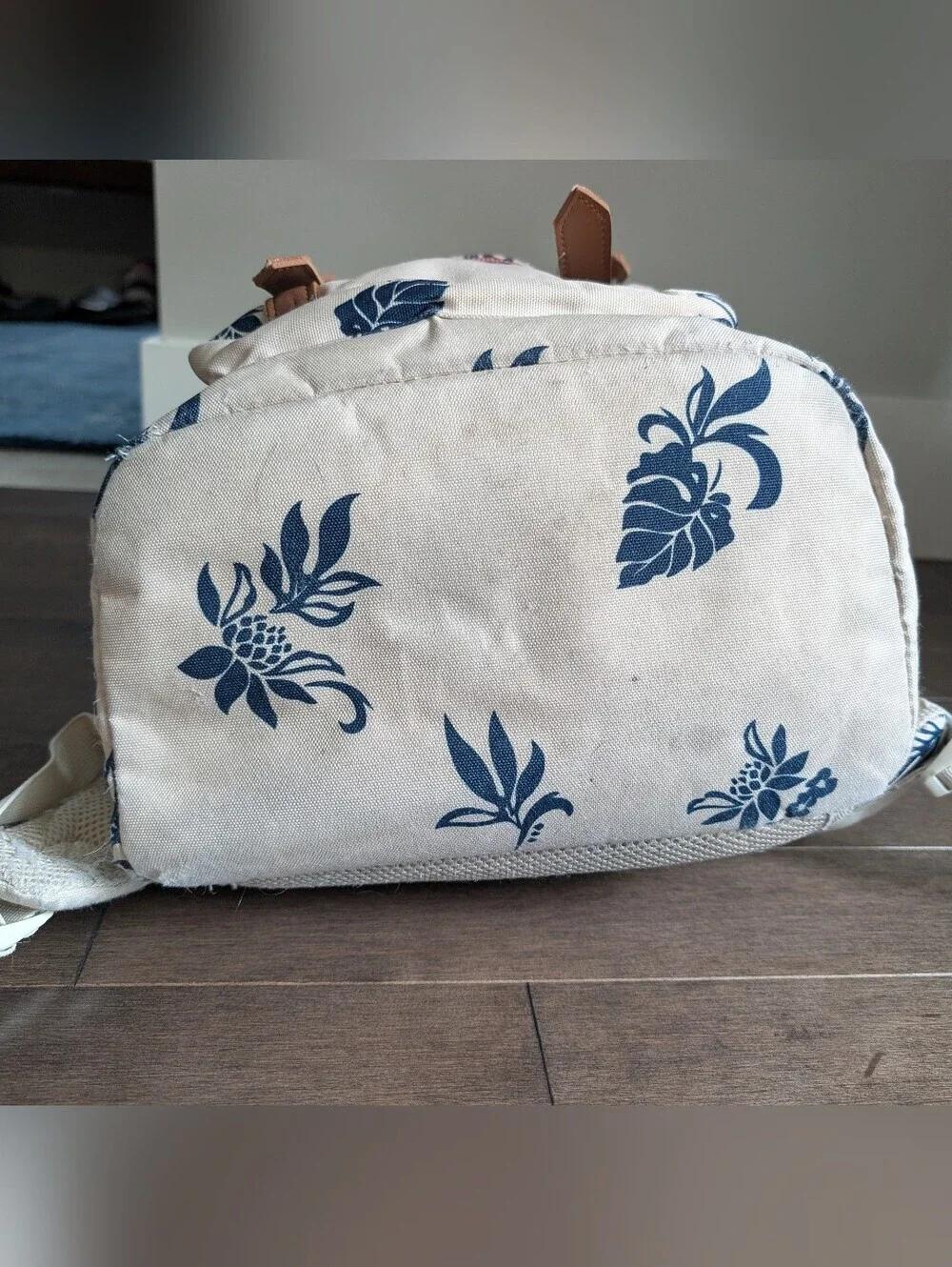 Herschel - Little America - Tropical Flora 30L - Picture 7 of 8